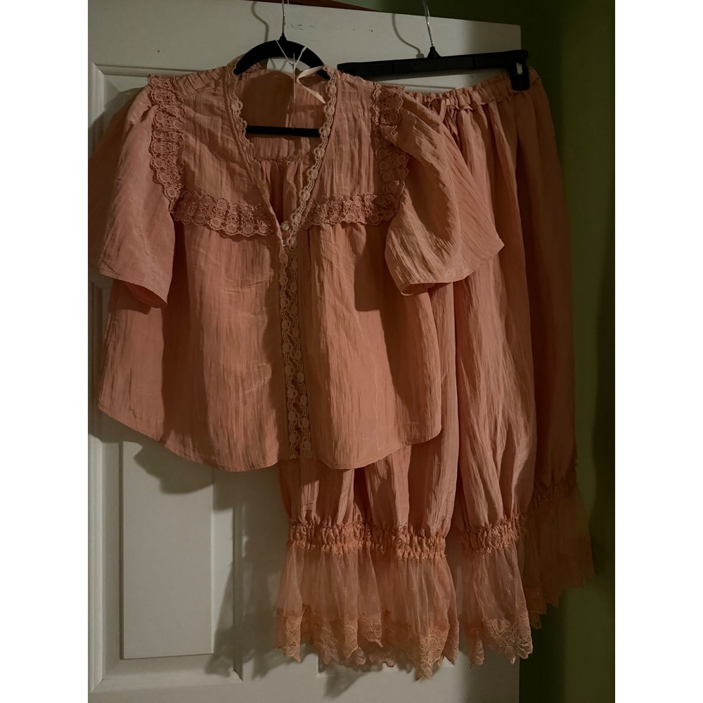 New J Very J 2 Piece Set Bloomer Pants and Lace Trim Top Terracotta Peach Medium - Picture 12 of 12